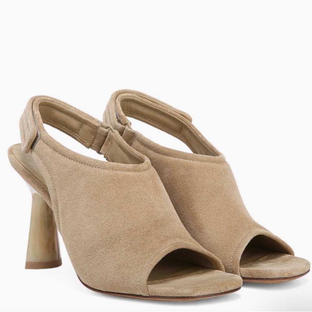 Vince • Quest Sandal • Size: 8